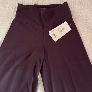 Wide legged leggings   Comfy!